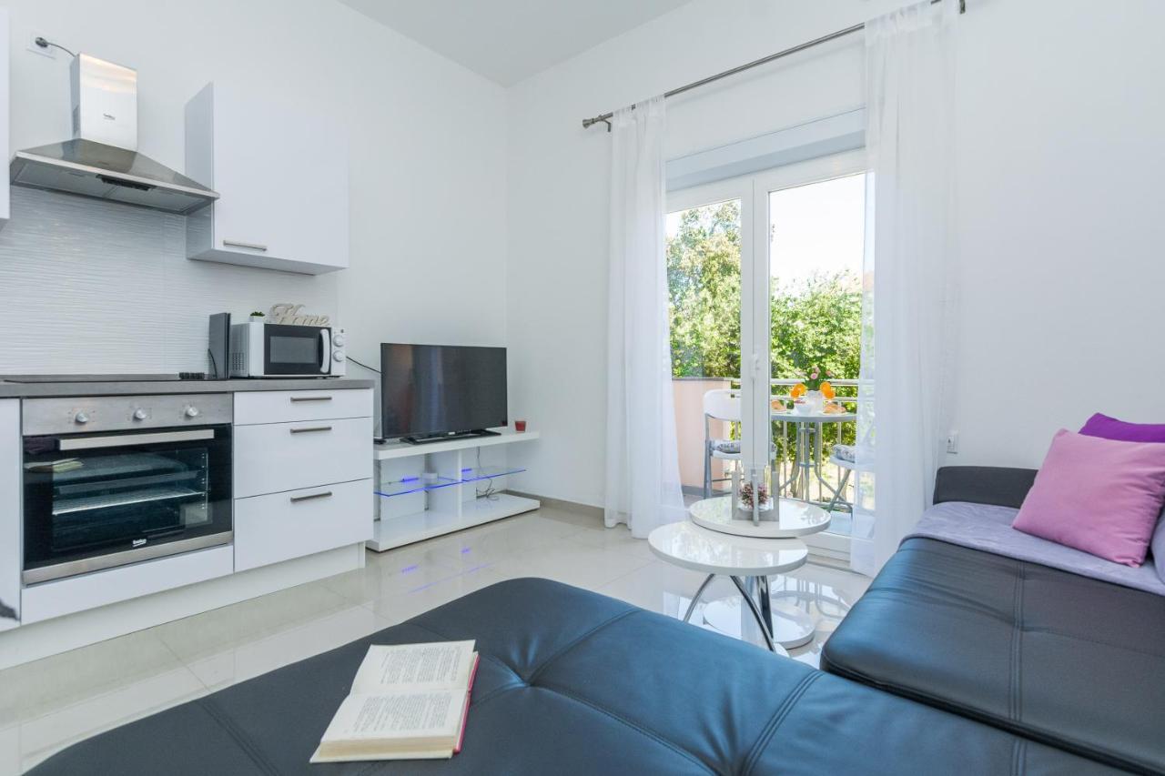 Apartments Marko Sukošan Eksteriør billede